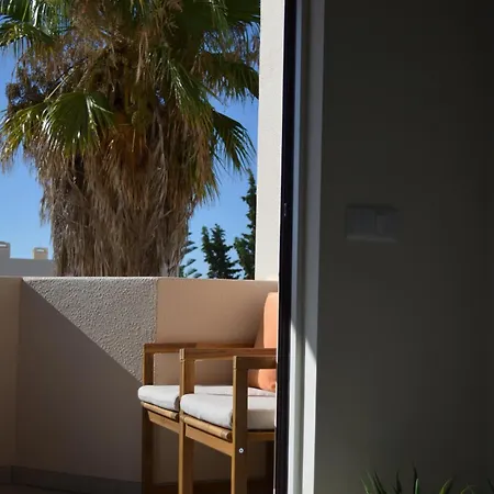 Above The Beach, 10 Min From The Center - Casa Da Tartaruga Apartment *