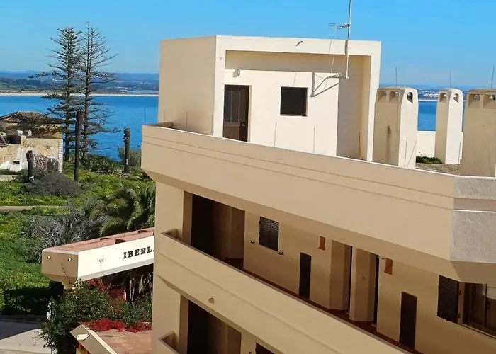 Above The Beach, 10 Min From The Center - Casa Da Tartaruga * 라고스
